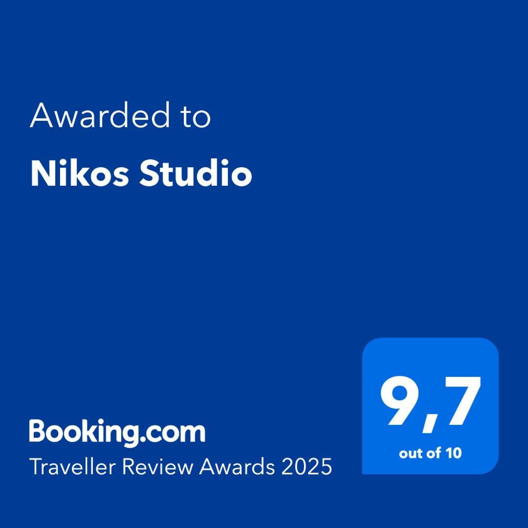 Nikos Studio カリヴェス エクステリア 写真